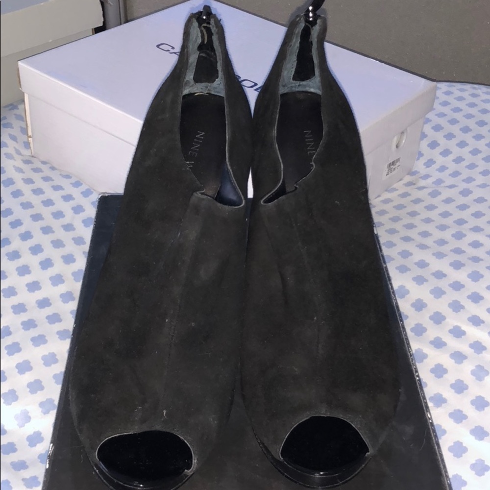 Nine West black booties new
